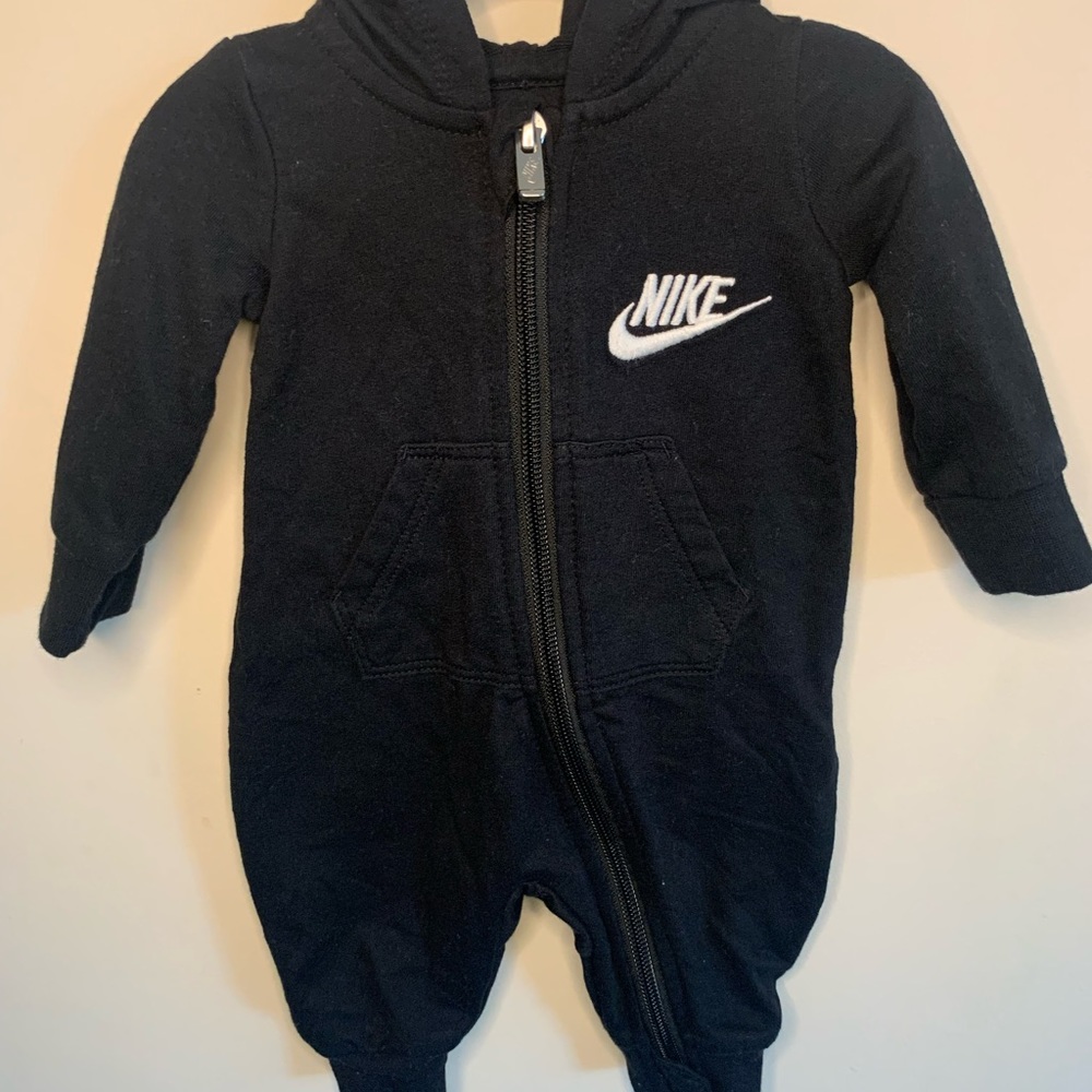 Nike onesie black